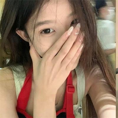 玉女撩春